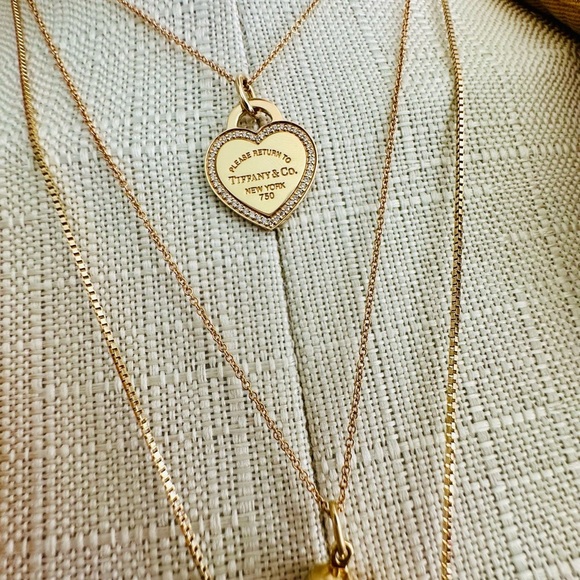 NEW Tiffany Small Yellow Gold Small Heart with Diamonds ONLY - Picture 3 of 5